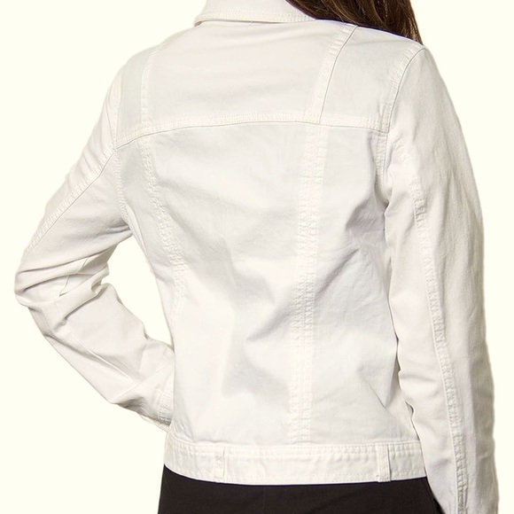 Skyes the Limit Off White Cropped Denim Jacket Stretch Silver Button LRG - Picture 2 of 11